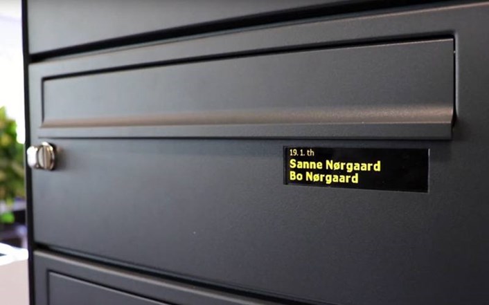 Full address on mailbox